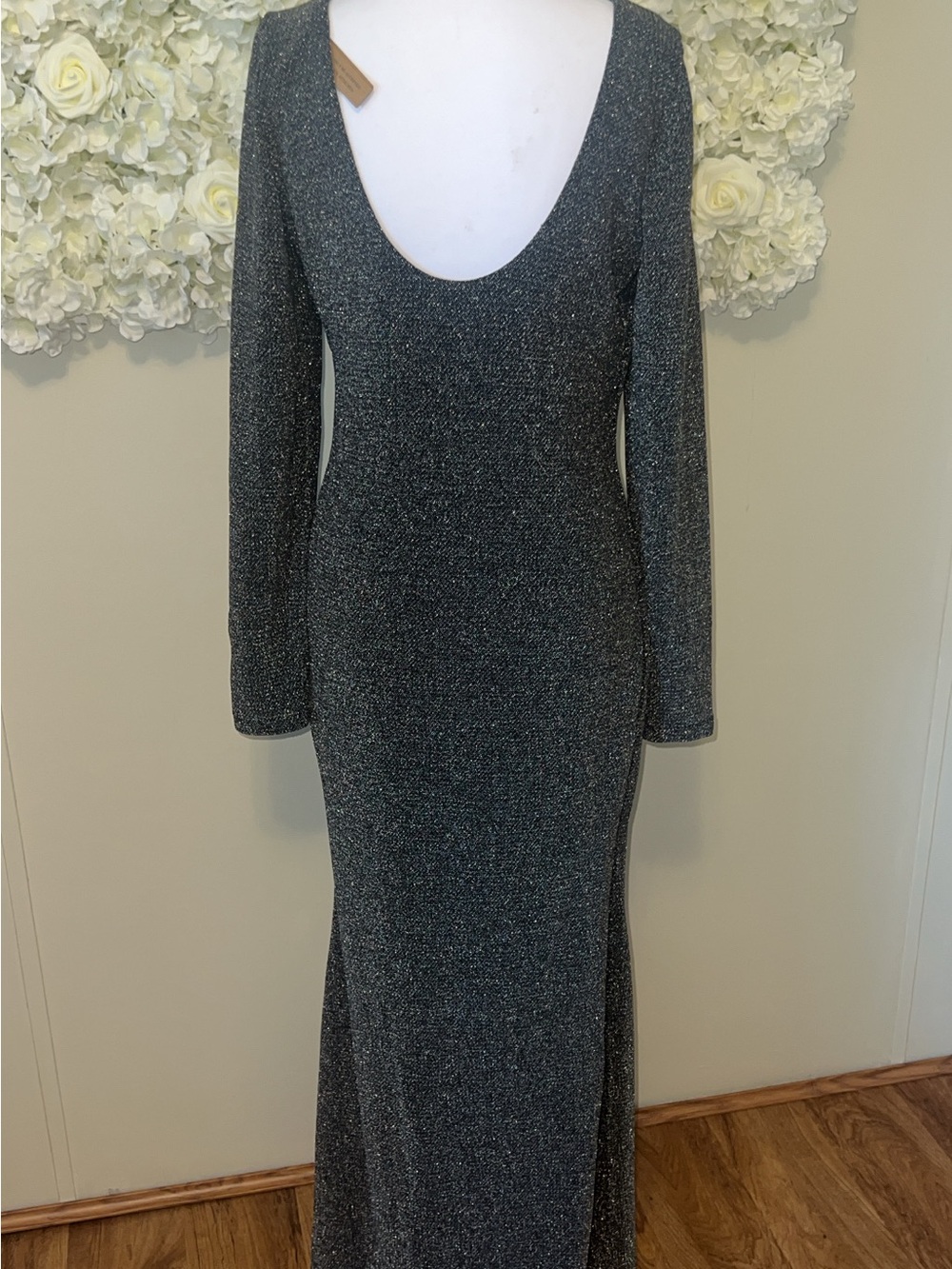 Shapellx Square Neck Long-Sleeve Sparkle Maxi Dress Gown - Black - Picture 4 of 14
